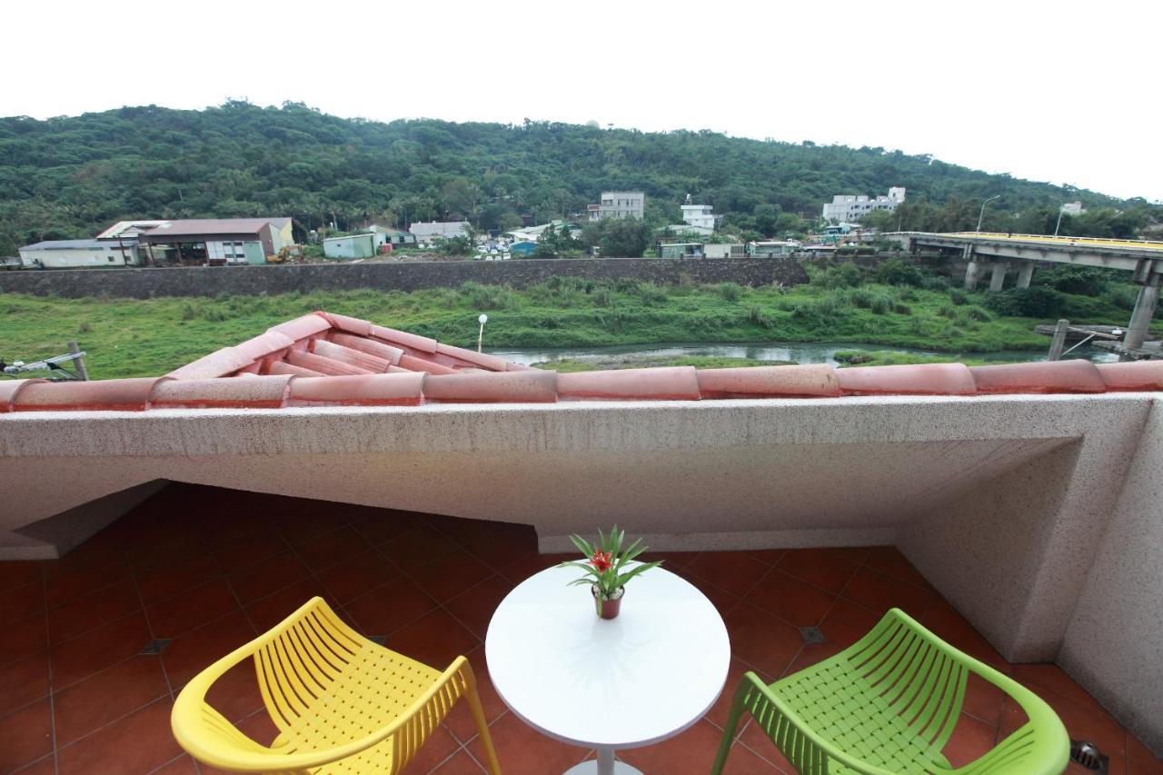 坡岸長堤民宿 Leveeside House Hualien Dış mekan fotoğraf
